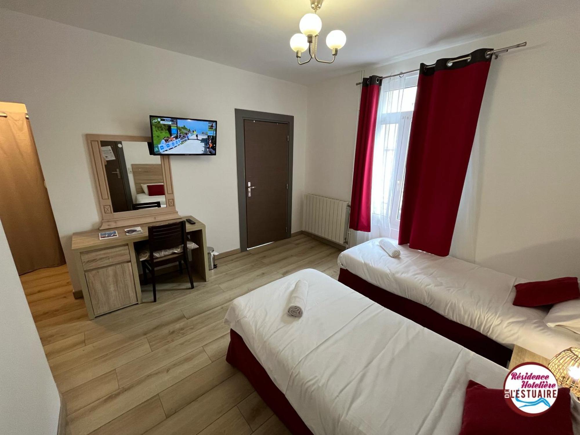לה האברה Residence Hoteliere De L'Estuaire מראה חיצוני תמונה